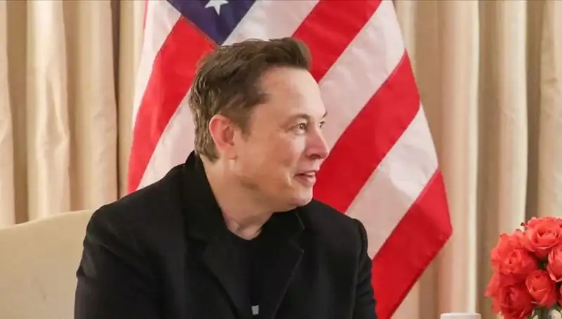 Elon Musk, Trump'ın Yanında: Ukrayna Tartışmasının Perde Arkası