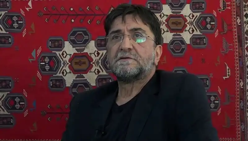 Nihat Genç Hayatını Kaybetti: Gazetecilik Dünyası Büyük Bir Kayba Uğradı