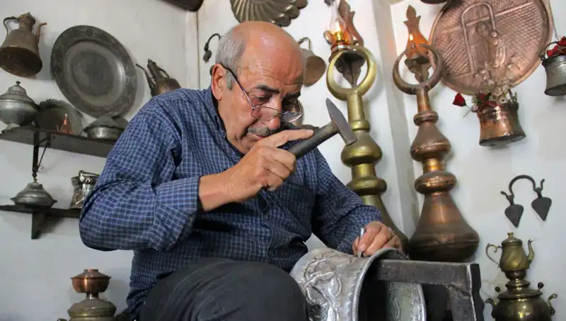 Yarım Asırdır Sanatıyla Hayalleri Gerçekleştiriyor: 50 Yıllık Başarı Hikayesi