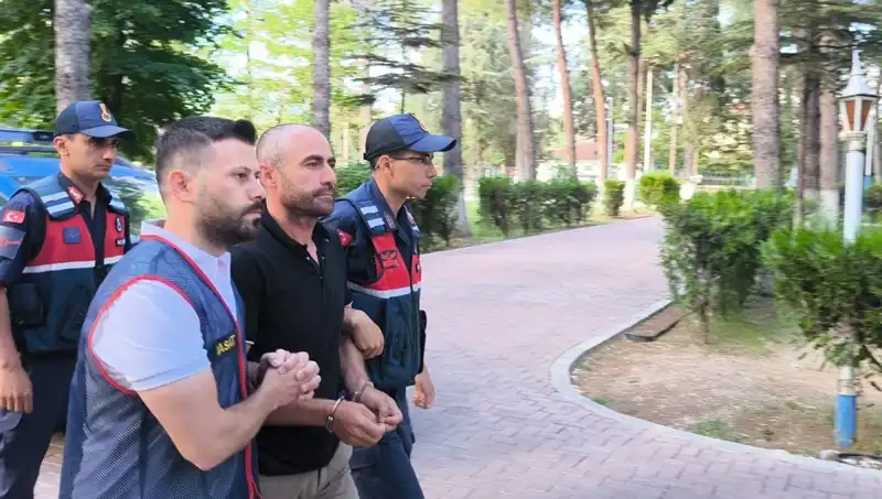 İstanbul'da Hırsızlık Çetesi Çökertildi: 140 Vaka Açıklandı