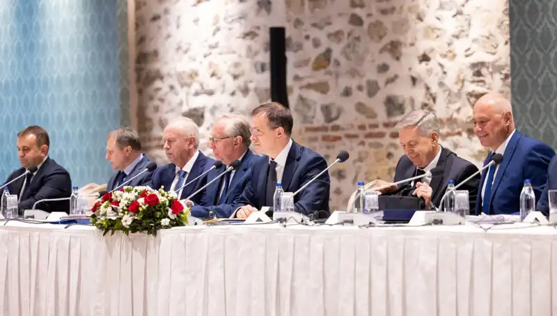 Putin ve Zelenski: Kremlin’den “Anlaşma” Vurgusu ve Beklentiler