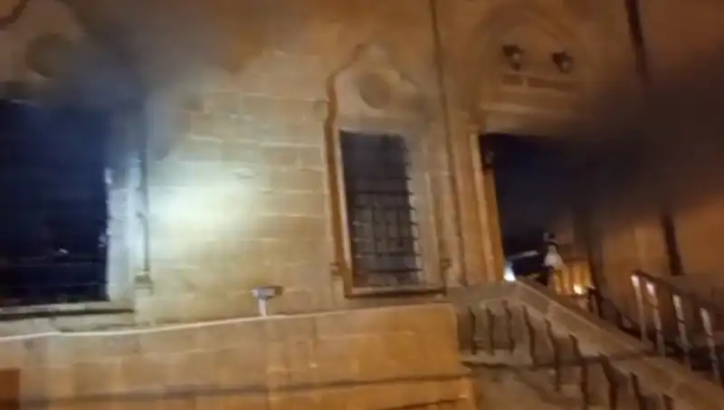 Mardin’deki Camii Yangını: Yangın Sebebi ve Sonrası Neler Oldu?