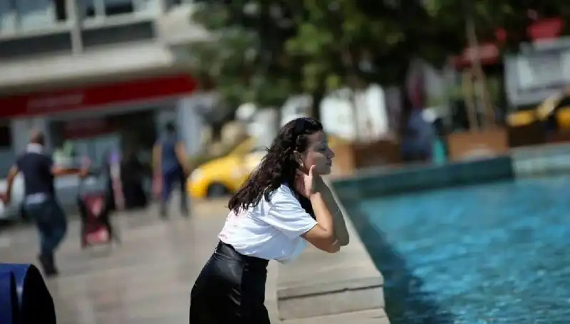 Cizre'de Sıcaklık Rekoru Kırıldı: 49.1 Dereceyi Gördü
