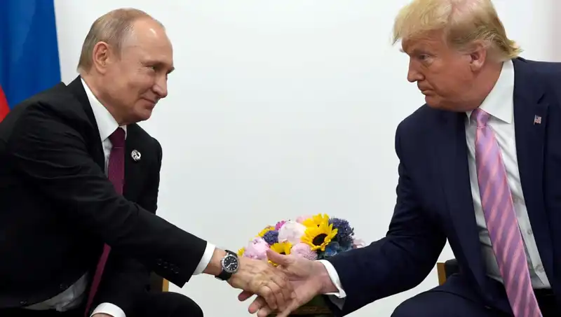Putin ve Trump Arasında Sürpriz Telefon Görüşmesi: Neler Konuşuldu?