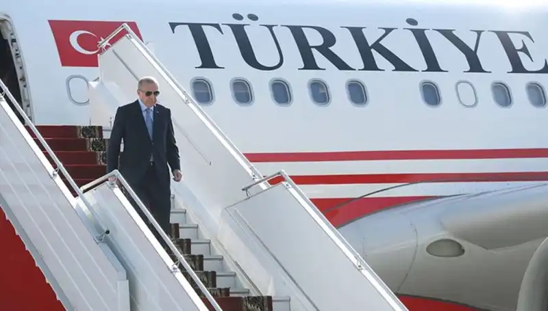 Erdoğan, İtalya Ziyaretinden Dönüş Yaptı: Yeni Gelişmeler Neler?