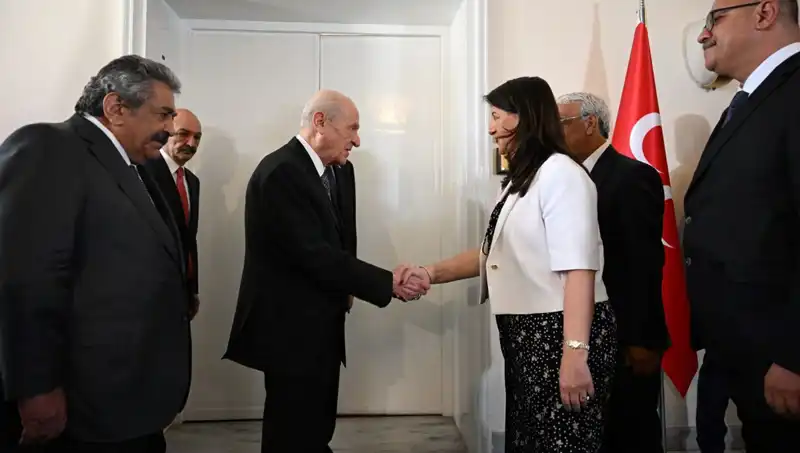 Bahçeli, DEM Parti Heyeti ile Kritik Görüşme Gerçekleştirdi