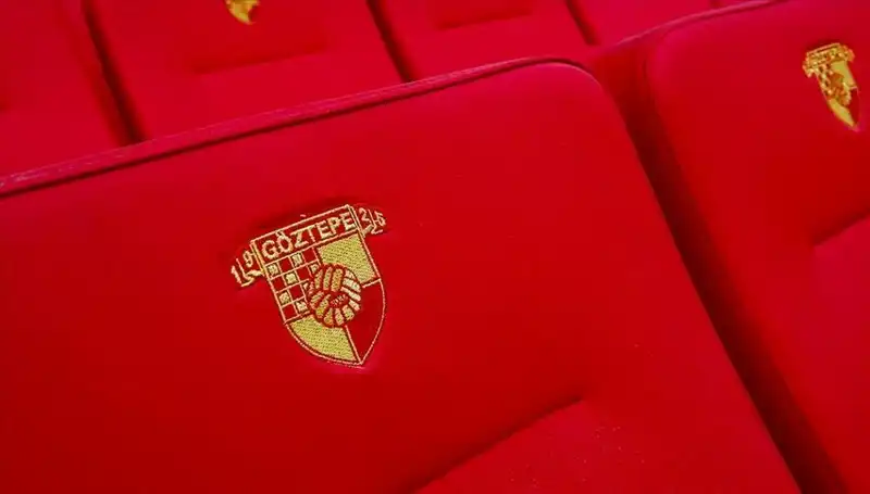 Göztepe, Junior Olaitan ile Yıldız Transferini Gerçekleştirdi!