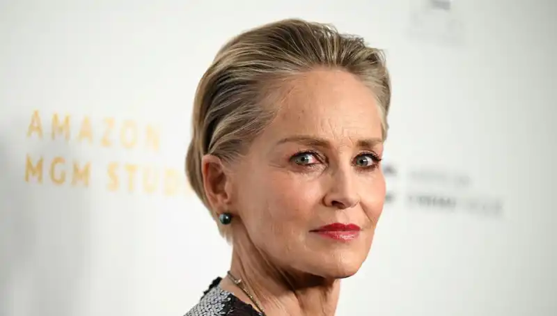 Sharon Stone'un Kalp Yakan Acısı: Anne Hakkında Duyduğu Kötü Haber