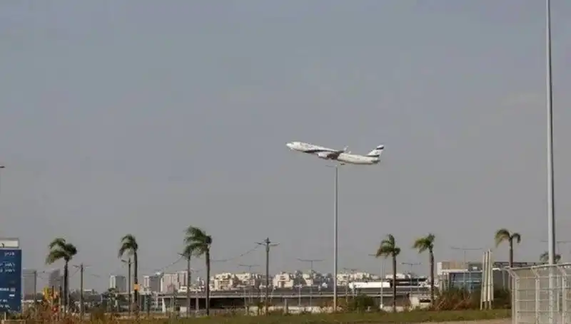 Yemenli Husiler, Ben Gurion Havalimanı'nı Hedef Alarak Gerginliği Tırmandırdı