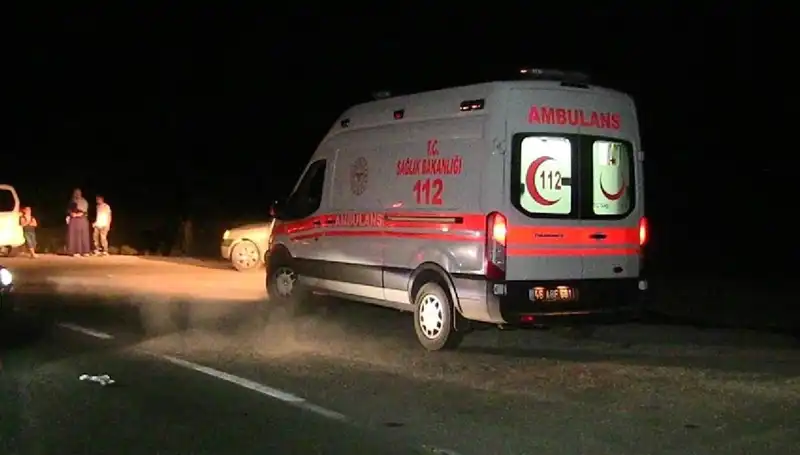 Motosiklet Kazası: Genç Sürücü Hayatını Kaybetti, Yolcu Ağır Yaralı