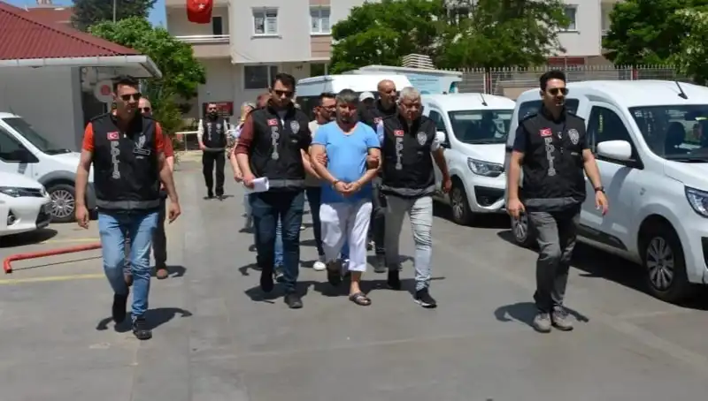 Lüleburgaz’da Fuhuş Operasyonu: 12 Gözaltı ve Şok Detaylar