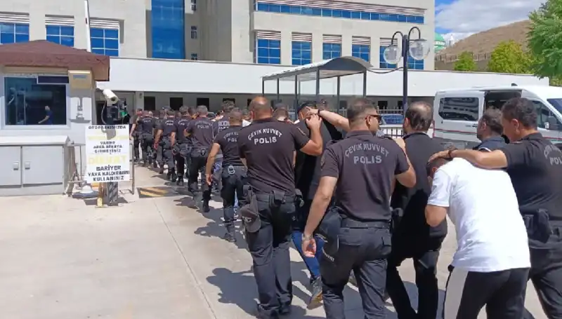 Ankara'da Haraç Çetesi Çökertildi: Avukatların Da Arasında Olduğu Operasyon