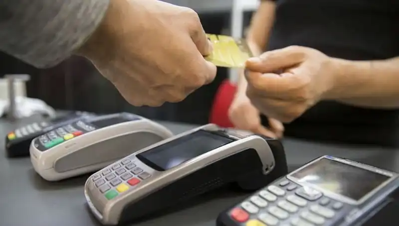 Kartlı Harcamalarda Gizli Artış: Bu Durum Cebinizi Nasıl Etkiliyor?