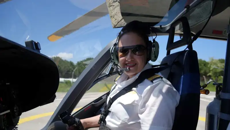 Türkiye'nin Tek Kadın Ambulans Helikopter Pilotundan Cesur Açıklamalar