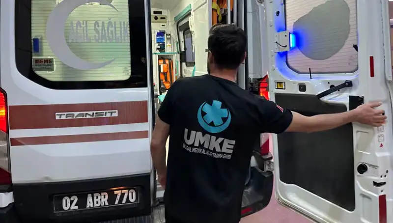 Bisiklet Kazası: Etek Tekere Dolandı, Şans Eseri Hayat Kurtarıldı