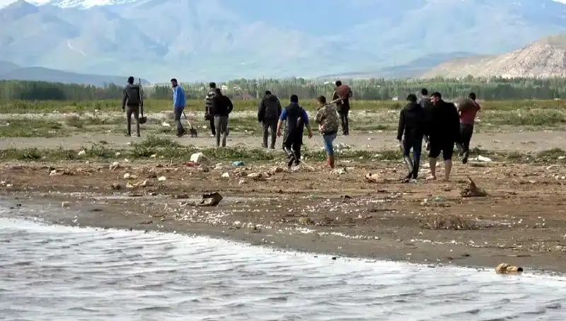 İki Mahalle Arasındaki Mesafe 1 Kilometreye Düştü: Artık Yürüyerek Gidiyorlar