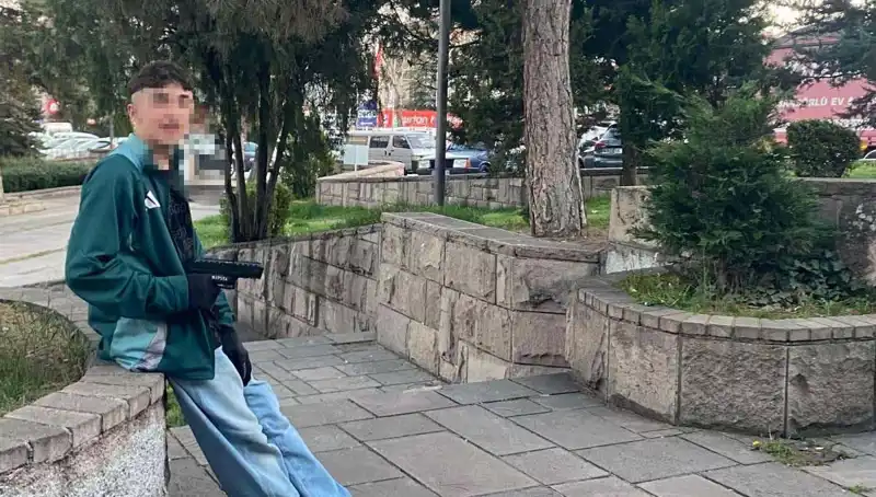 Yol Verme Kavgası Sonrası Ölüm: Üç Kardeş ve Babaları Gözaltında!