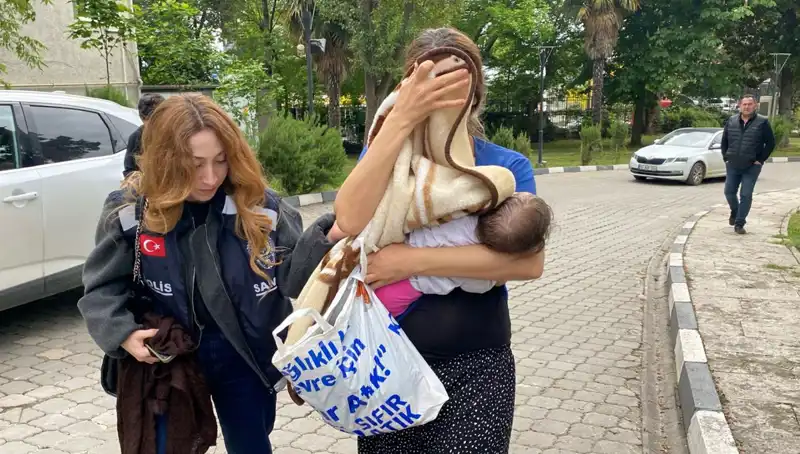 : Evlerden Hırsızlık Yapan Kadın Operasyonla Yakalandı: Şok Edici Detaylar