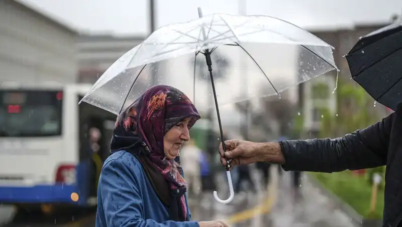 Tüm Yurdu Saracak Sağanak Yağışlar: Bugün Hava Durumu Nasıl Olacak?