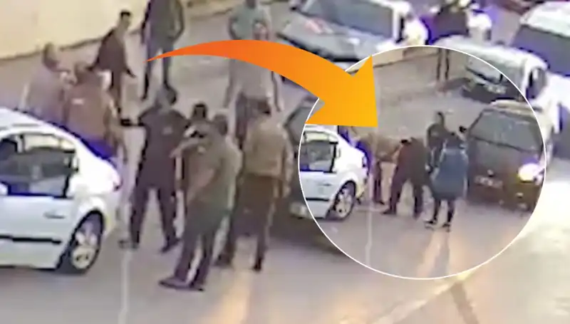 Annenin Trafikteki Panik Anı: Sağda Durup Yardım İstedi