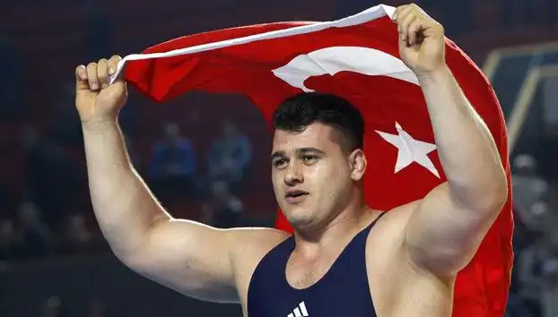 Milli Güreşçi Rıza Kayaalp’e Şok Men Cezası: 4 Yıl Sürecek Mi?