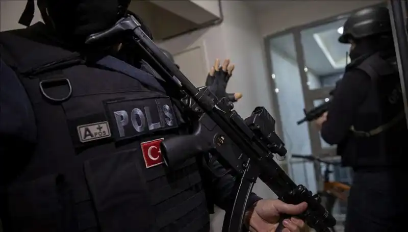Afyon'da Suç Çetelerine Büyük Darbe: 26 Şüpheli Operasyonda Yakalandı