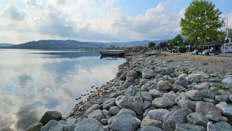 Sapanca Gölü'nde Su Seviyesi Düşüyor: Doğa ve Ekonomi Üzerindeki Etkileri