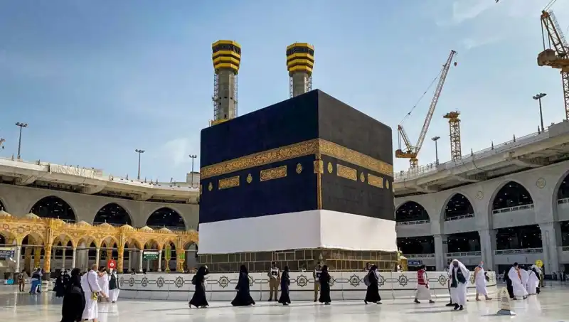 2026 Hac Ön Kayıt Ekranı: Kura Çekimi Tarihleri ve Ücretler Açıklandı